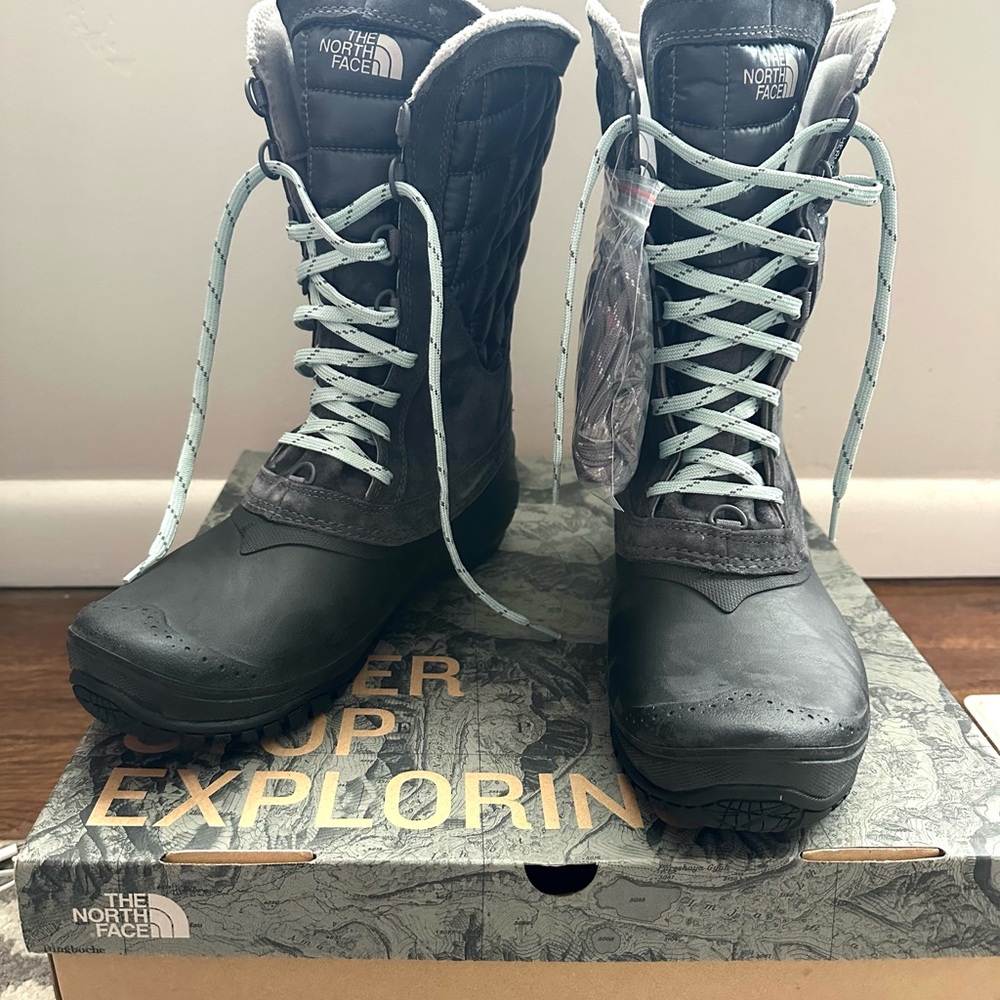 The North Face Black Winter Boots